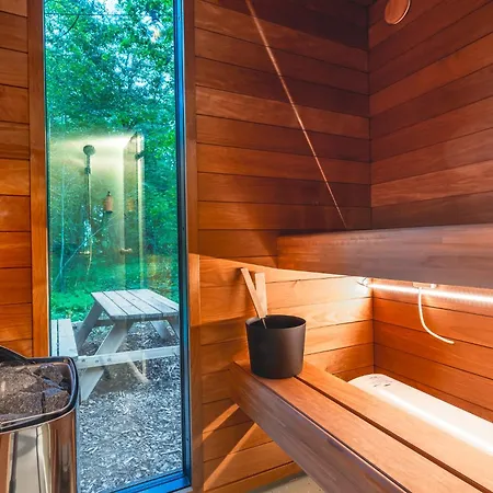 Dom wakacyjny Chic Sauna Near The Sea - Kohin Nº02 Tsitre